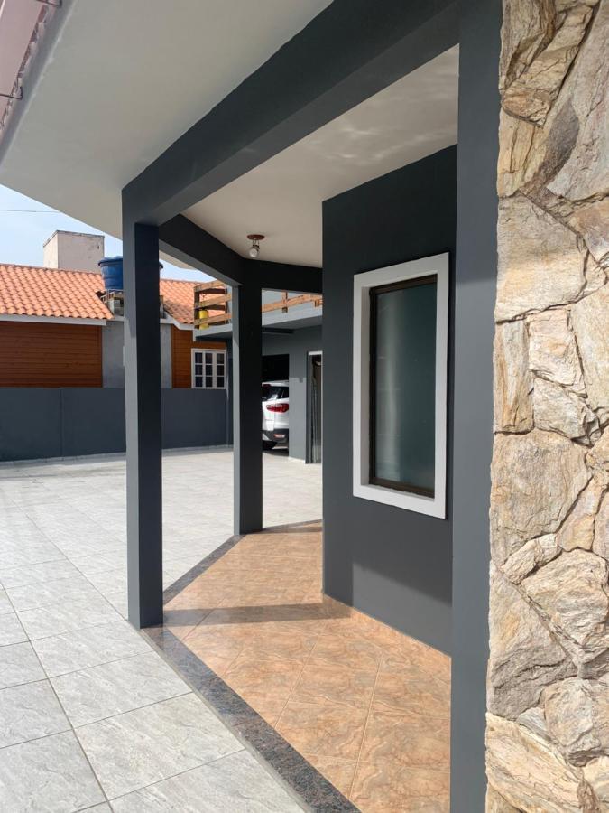 Casa De Temporada No Sul Da Ilha Com Piscina Villa ฟลอเรียนอโปลิส ภายนอก รูปภาพ