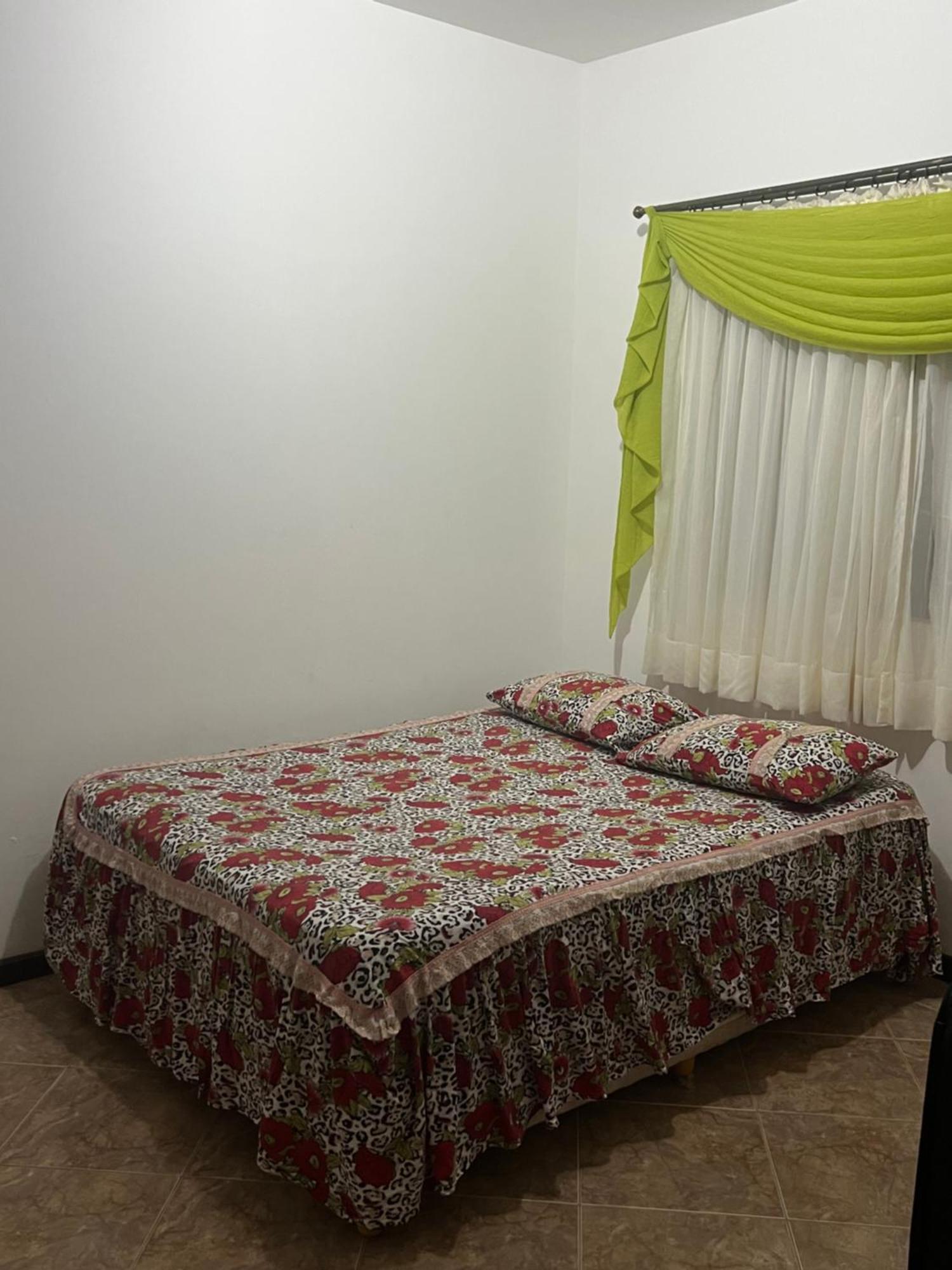 Casa De Temporada No Sul Da Ilha Com Piscina Villa ฟลอเรียนอโปลิส ภายนอก รูปภาพ